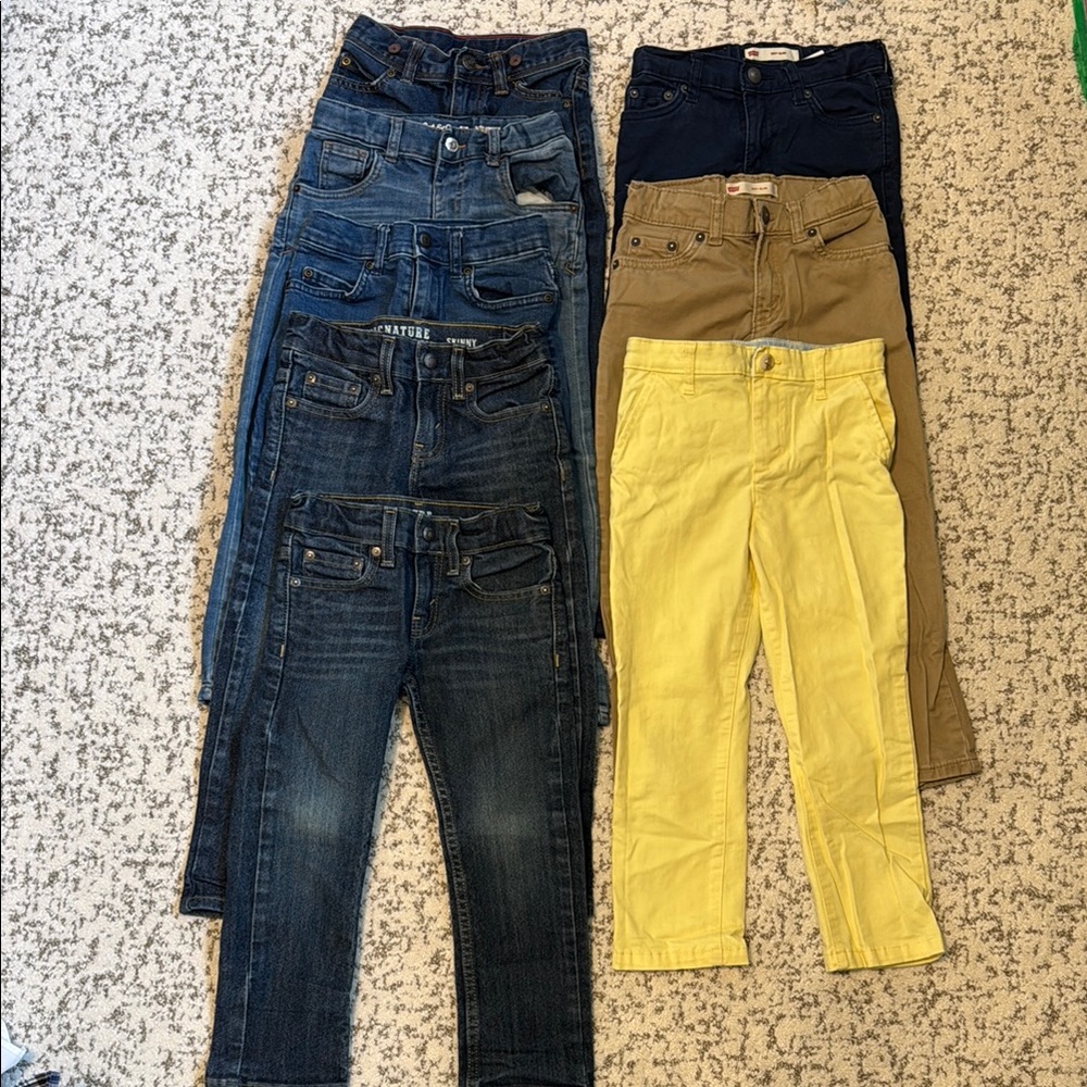 Boys size 5 assorted pants and jeans